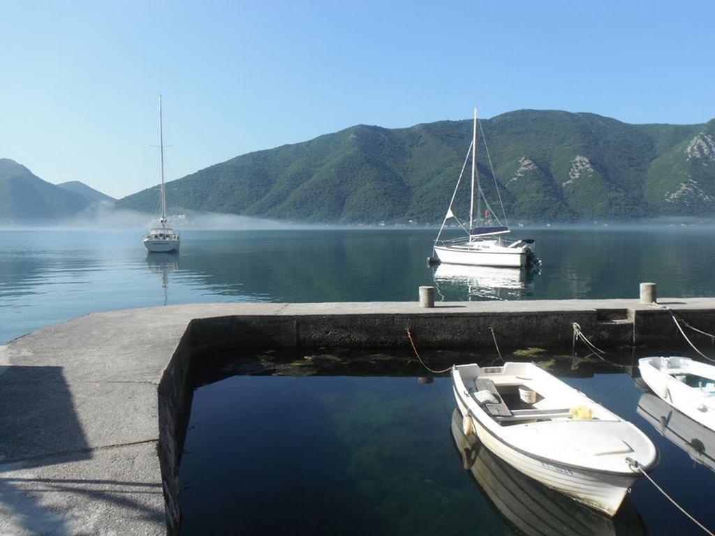 Holiday Home Bokokotorski Zaliv 外观 照片