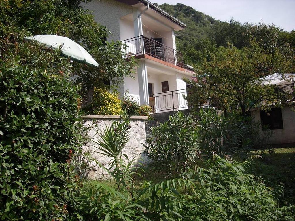 Holiday Home Bokokotorski Zaliv 外观 照片